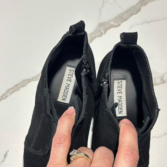 Steve Madden | Women’s Wavery Black Suede Wedge Sneakers Chic High Top Size 7 - Picture 7 of 10